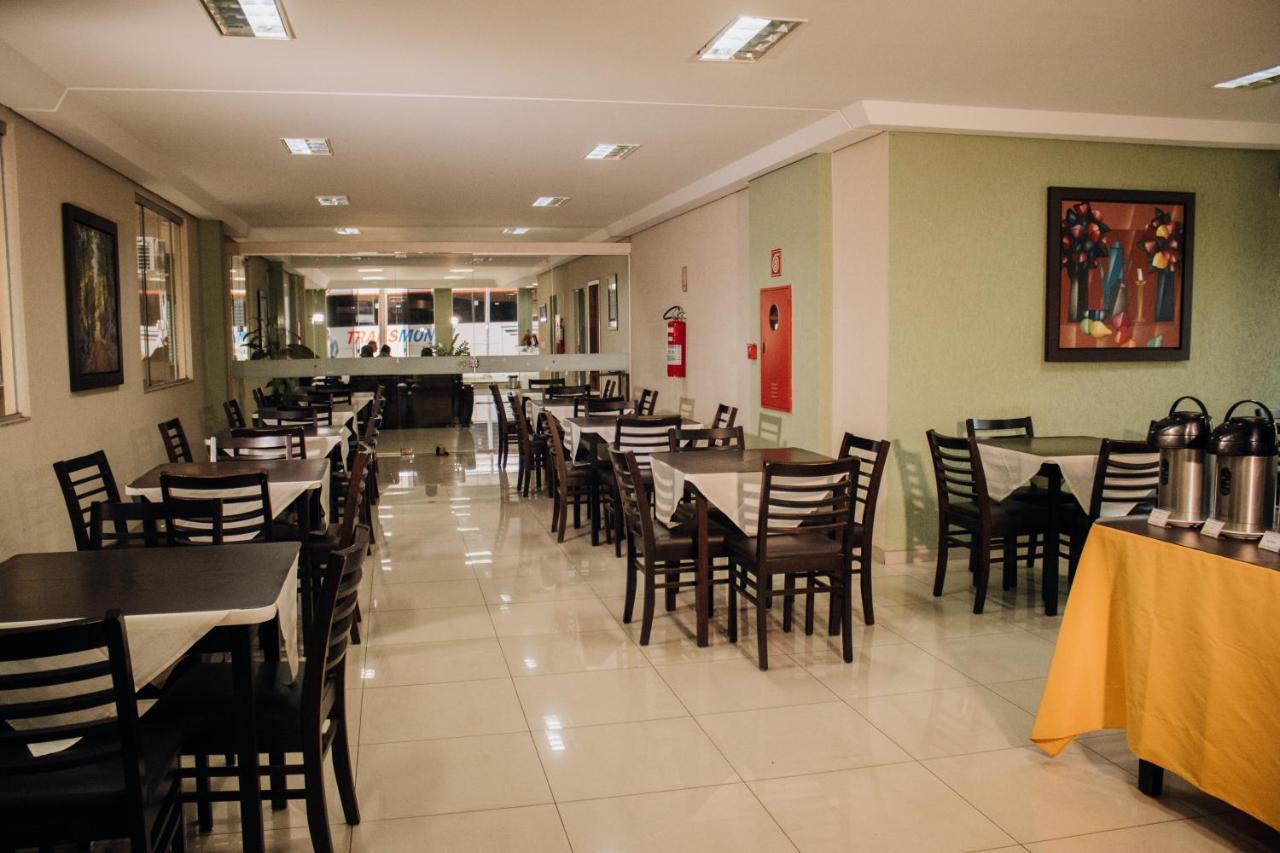 Trindade Plaza Hotel ภายนอก รูปภาพ