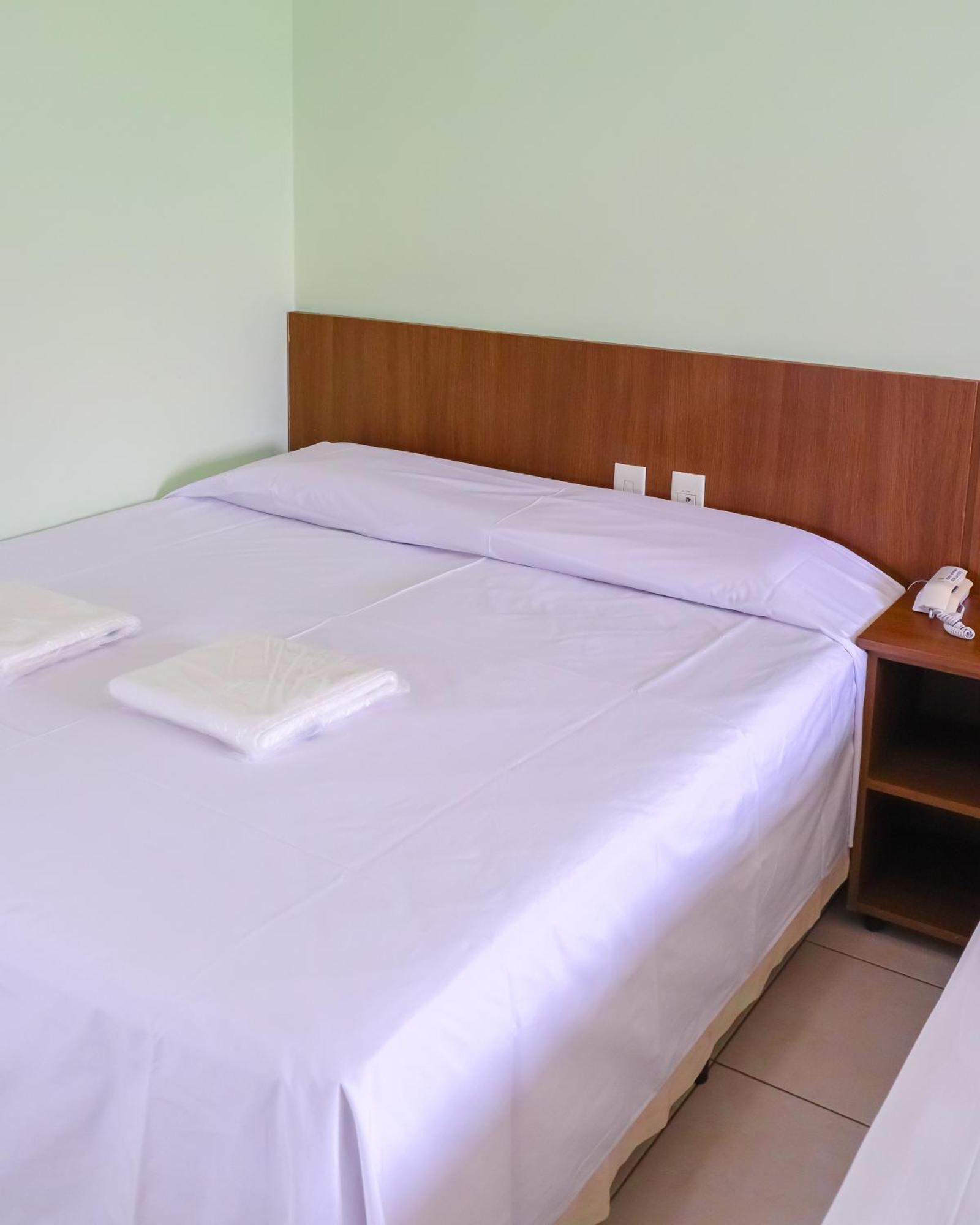 Trindade Plaza Hotel ภายนอก รูปภาพ