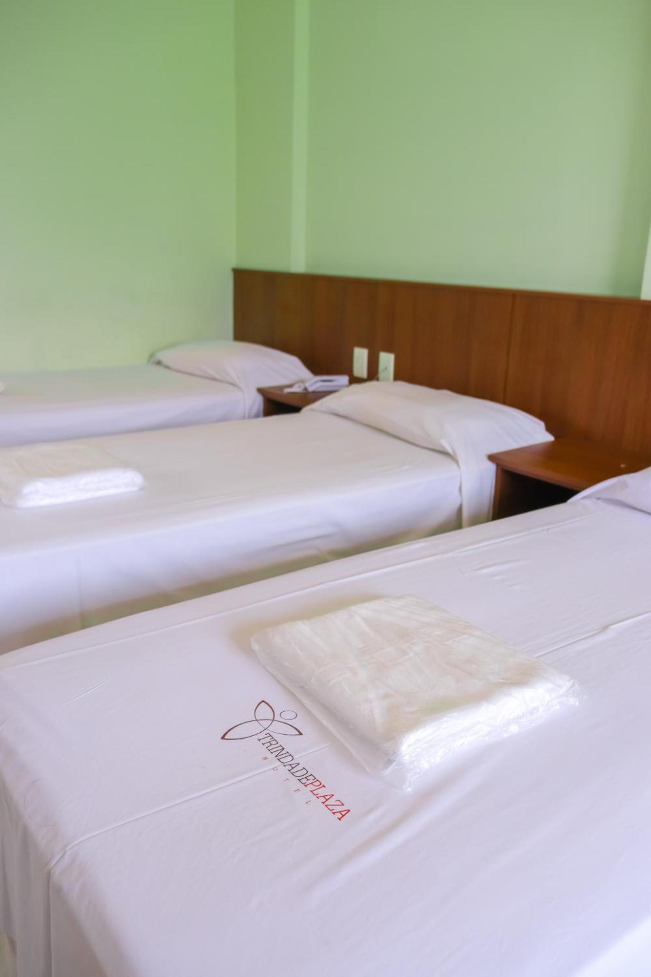 Trindade Plaza Hotel ภายนอก รูปภาพ