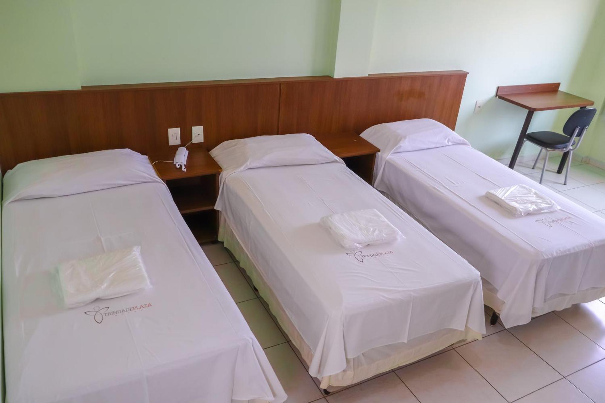 Trindade Plaza Hotel ภายนอก รูปภาพ
